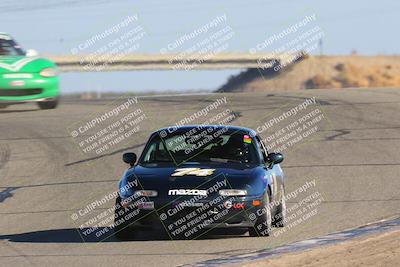 media/Oct-15-2023-CalClub SCCA (Sun) [[64237f672e]]/Group 4/Qualifying/